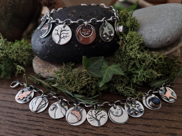Tokyn Bracelet - with one Tokyn Charm of your choice - (20 to choose from)