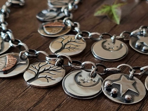 Tokyn Bracelet - with one Tokyn Charm of your choice - (20 to choose from)