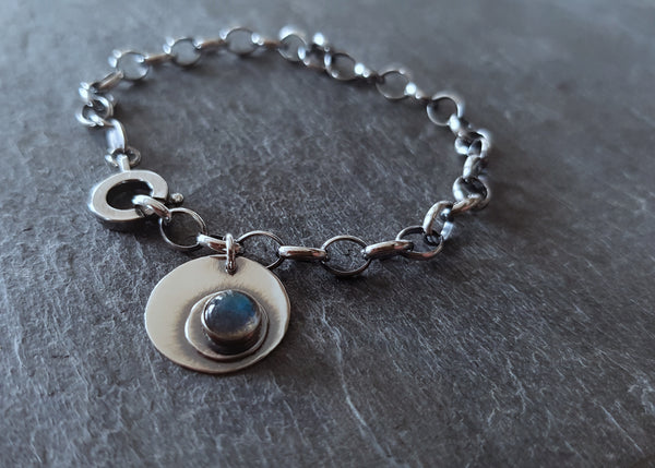 Tokyn Bracelet - with one Tokyn Charm of your choice - (20 to choose from)
