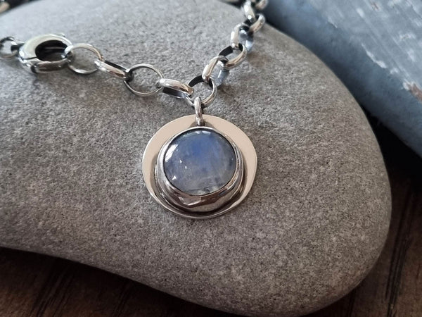 Tokyn Bracelet - with one Tokyn Charm of your choice - (20 to choose from)