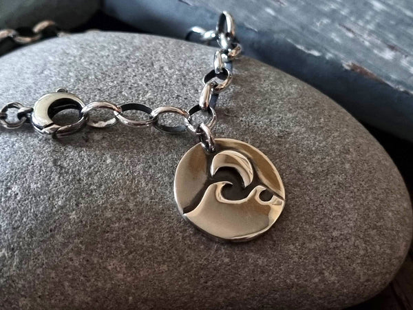 Tokyn Bracelet - with one Tokyn Charm of your choice - (20 to choose from)