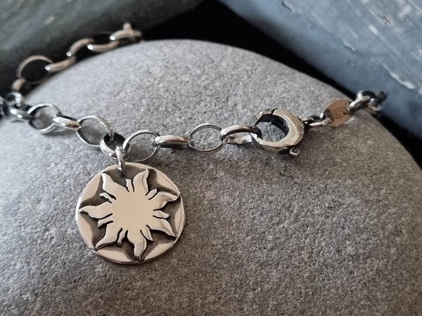 Tokyn Bracelet - with one Tokyn Charm of your choice - (20 to choose from)