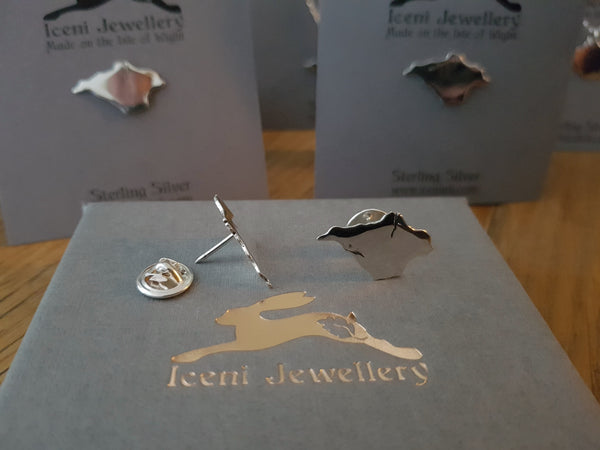 Sterling Silver Isle of Wight Lapel Pin/Tie Tack/Brooch
