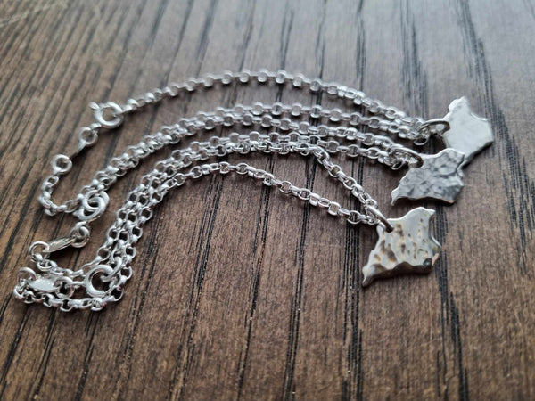 Isle of Wight Charm Bracelet With Fine (Branwyn) Chain - Sterling Silver