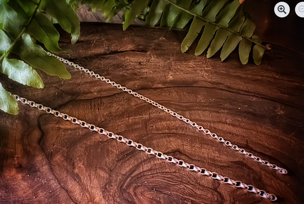 Iceni Plain Sterling Silver Chains (two types)