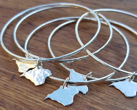 Sterling Silver Stacking Bangle with Isle of Wight Charm
