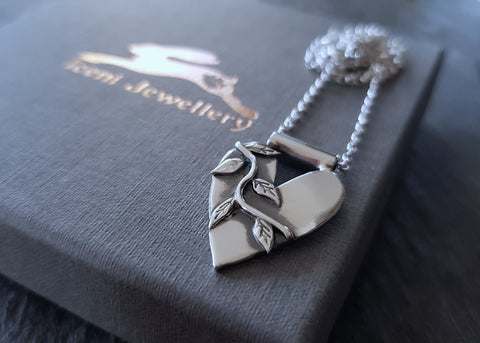 Sterling Silver 'Embrace Love' Heart Pendant Necklace